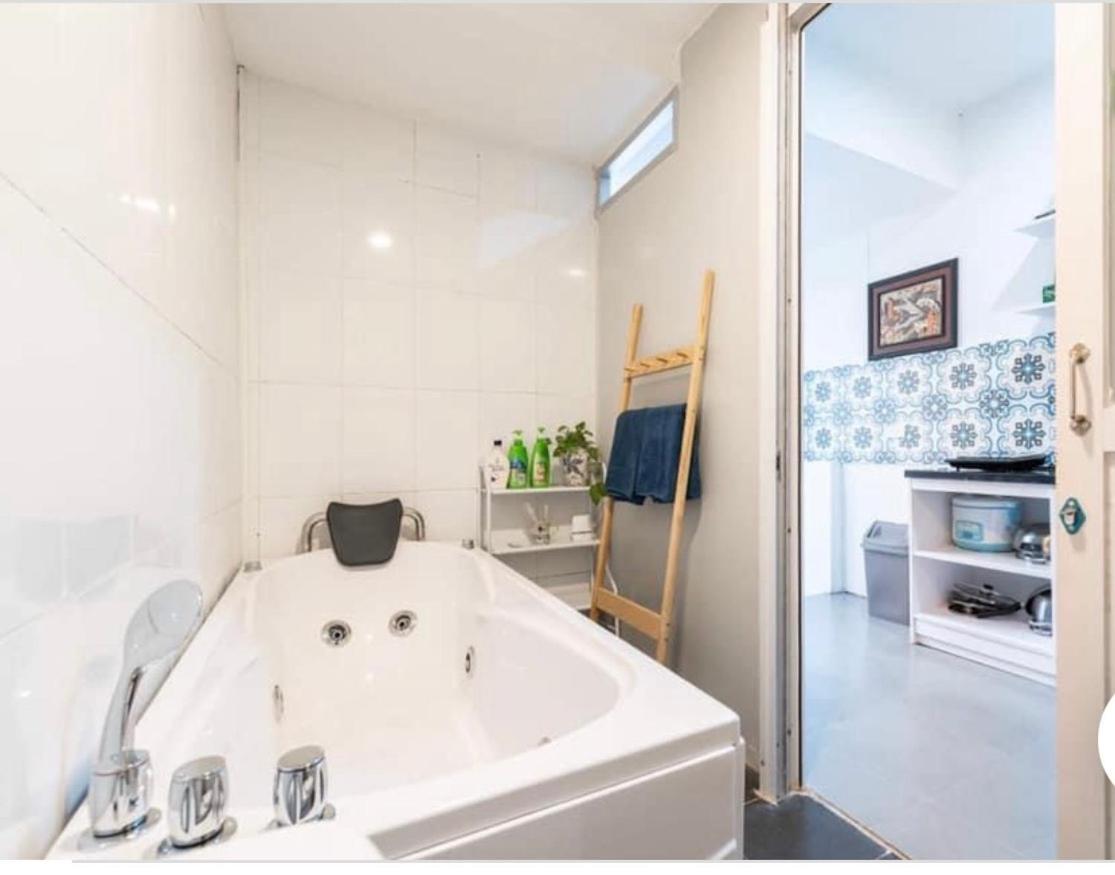 Duplex Warm Hanoi, 2 Bedrooms, Old Quarter, 3Mins To Hoan Kiem Lake Eksteriør bilde